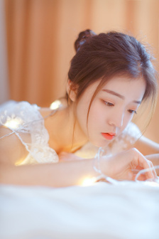 女教师2在线
